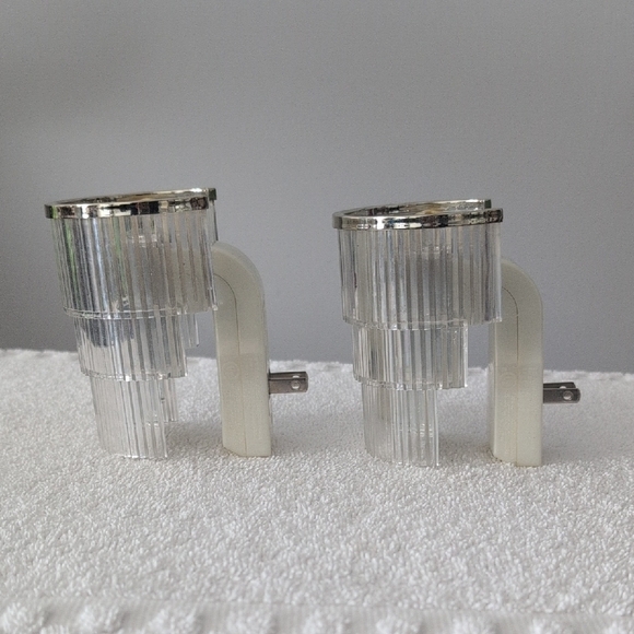 Silver Ribbed Cuff Bracelets - Picture 2 of 5